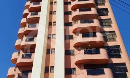 Apartamento com 3 quartos à venda no Centro, São Carlos , 209 m2 por R$ 1.100.000