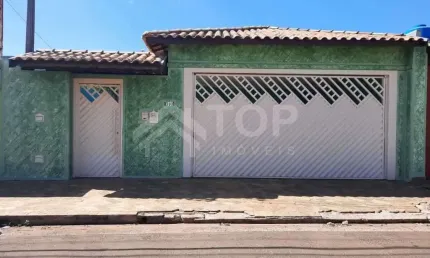 Casa com 3 quartos à venda na Vila Brasília, São Carlos , 188 m2 por R$ 615.000