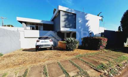 Casa com 4 quartos para alugar no Jardim Paraíso, São Carlos , 450 m2 por R$ 5.223