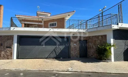 Casa com 4 quartos à venda na Vila Brasília, São Carlos , 260 m2 por R$ 1.800.000