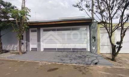 Casa com 2 quartos à venda no Jardim Araucária, São Carlos 