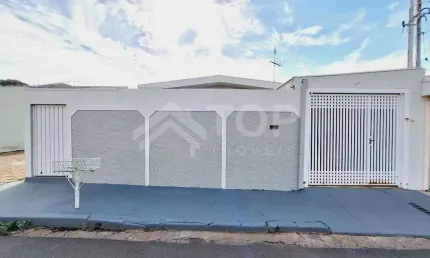 CASA A VENDA COM 3 QUARTOS NO JARDIM SAO JOAO BATISTA