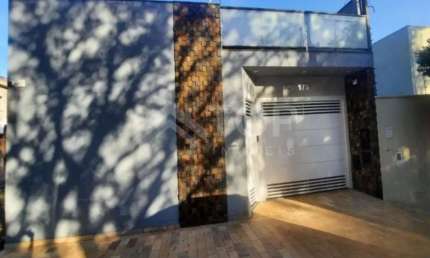 Casa com 3 quartos à venda no Jardim Ipanema, São Carlos , 170 m2 por R$ 850.000