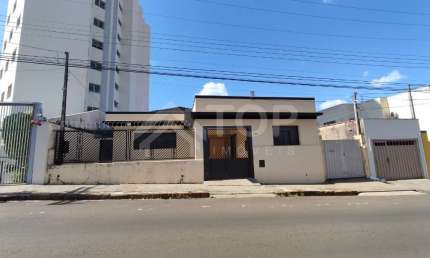 Casa com 3 Dormitorios  para Venda ou Locacao proximo a FESC ( Campo do Rui)