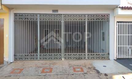 Casa com 2 dormitorios sendo uma suite a Venda no Jardim Bicao