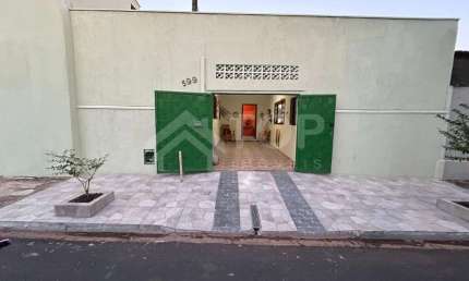 Casa com 3 quartos à venda na Vila Brasília, São Carlos , 100 m2 por R$ 255.000
