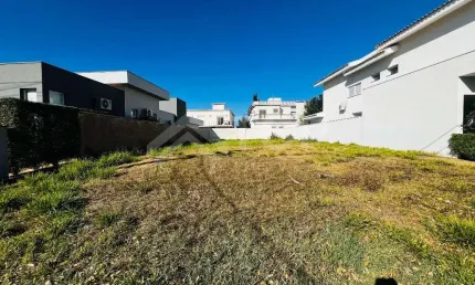 Terreno em condomínio fechado à venda no Condomínio Parque Residencial Damha l, São Carlos 