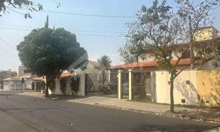 Casa com 4 quartos à venda no Parque Santa Marta, São Carlos 