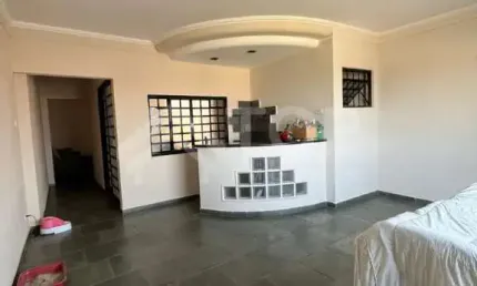 Casa com 2 quartos à venda no Jardim Pacaembu, São Carlos , 160 m2 por R$ 300.000
