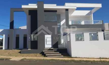Casa em condomínio fechado com 3 quartos para alugar no Residencial Eldorado, São Carlos , 220 m2 por R$ 6.112