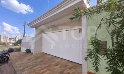 Casa com 3 quartos à venda no Jardim de Cresci, São Carlos , 250 m2 por R$ 980.000