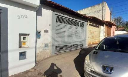 Casa de 2 dormitorios para vendas no bairro Cidade Aracy II