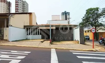 Excelente ponto comercial , com recepcao e 11 salas na regiao da Santa Casa