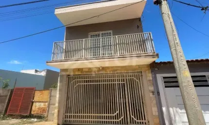 CASA SOBRADO A VENDA COM 4 DORMITORIOS NO JARDIM SANTA FELICIA EM SAO CARLOS