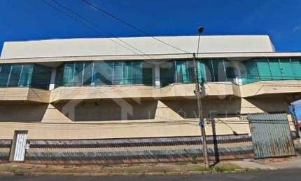 Barracão / Galpão / Depósito com 5 salas para alugar na Vila São José, São Carlos 