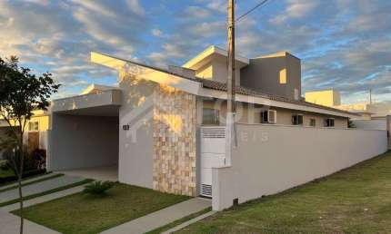 Casa em condomínio fechado com 3 quartos à venda no Condomínio Residencial Quebec, São Carlos , 172 m2 por R$ 995.000