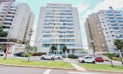 Lindo apartamento de 2 dormitorios com 1 suite em frente ao Shopping