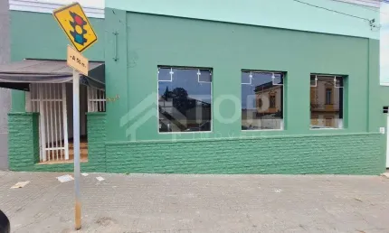 Casa com 1 quarto para alugar no Centro, São Carlos , 180 m2 por R$ 2.223