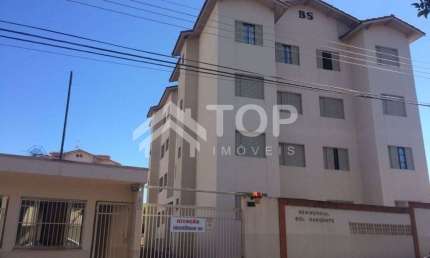 Excelente apartamento de 2 dormitorios totalmente mobiliado no Res.  Sol Nascente