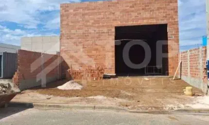 Excelente barracao com 180 metros, no Jardim Embare, em fase final de obra