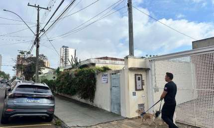 Terreno à venda no Jardim Macarengo, São Carlos  por R$ 360.000