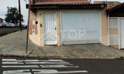 Casa com 2 quartos à venda no Jardim Pacaembu, São Carlos , 59 m2 por R$ 260.000