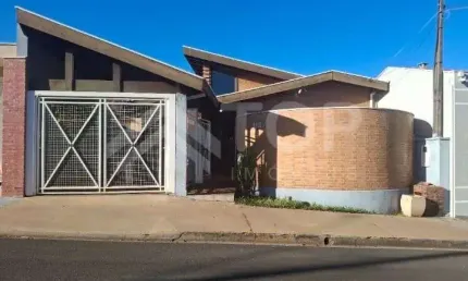 Casa em condomínio fechado com 3 quartos à venda no Parque Fehr, São Carlos 