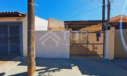 Casa com 2 quartos para alugar no Jardim Centenário, São Carlos , 67 m2 por R$ 1.667