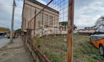 Excelente terreno no centro da cidade para locacao, ao lado do Forum e Banco do Brasil para fins comerciais