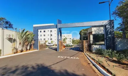 Apartamento com 2 quartos para alugar no Jardim Hikare, São Carlos , 45 m2 por R$ 1.112