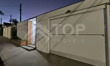 Casa com 3 quartos para alugar no Parque Delta, São Carlos , 151 m2 por R$ 2.500