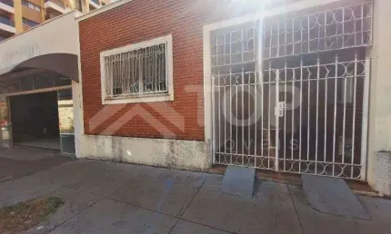 Casa com 2 quartos para alugar no Centro, São Carlos , 138 m2 por R$ 2.000