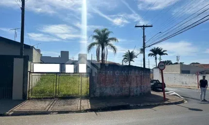 Terreno à venda no jardim bandeirantes, são carlos  por r$ 440.000