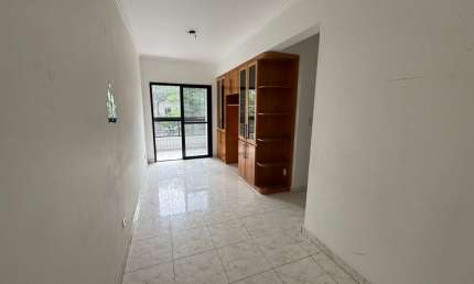 Apartamento com 2 dormitórios à venda, 64 m² por R$ 300.000,00 - Vila Guilhermina - Praia Grande/SP
