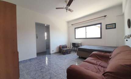 Kitnet com 1 dormitório à venda, 38 m² por R$ 220.000 - Vila Guilhermina - Praia Grande/SP