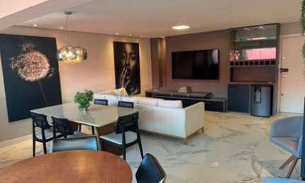 Apartamento na quadra do mar na Barra Sul, Balneário Camboriú/SC