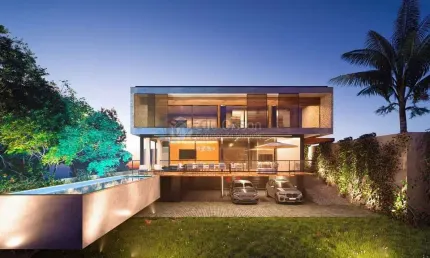 Casa à venda no bairro Praia do Estaleiro em Balneário Camboriú/SC