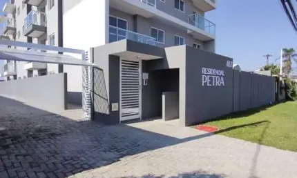 Apartamento no térreo com 3 quartos, suíte no Weissopolis em Pinhais