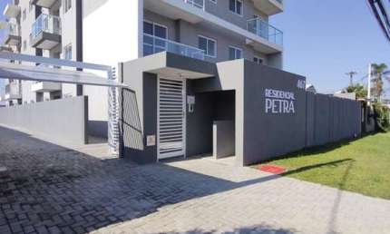 Apartamento no térreo com 3 quartos, suíte no Weissopolis em Pinhais