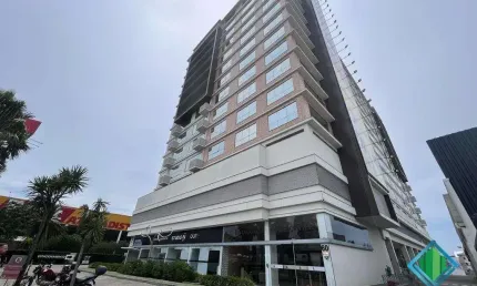 Sala comercial com 1 sala à venda na Rua Sebastião Furtado Pereira, 60, Barreiros, São José, 28 m2 por R$ 330.000