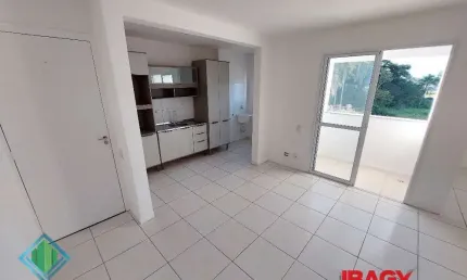 Apartamento com 2 quartos à venda na Rua José Cosme Pamplona, 2208, Bela Vista, Palhoça, 50 m2 por R$ 250.000