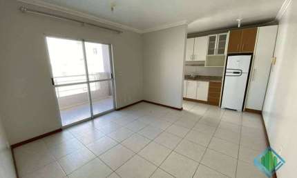 Apartamento com 2 quartos à venda na Rua Kurt Rantour, 330, Capoeiras, Florianópolis, 60 m2 por R$ 450.000