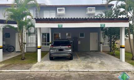 Casa em condomínio fechado com 2 quartos à venda na Rua Mathias Schell, 22, Sertão do Maruim, São José, 62 m2 por R$ 360.000