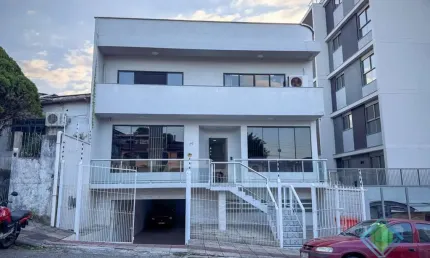 Casa comercial com 12 salas à venda na Rua Professora Otília Cruz, 70, Jardim Atlântico, Florianópolis, 551 m2 por R$ 2.200.000
