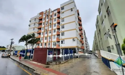 Apartamento com 2 quartos à venda na Rua Gentil Sandin, 380, Praia Comprida, São José, 63 m2 por R$ 382.000