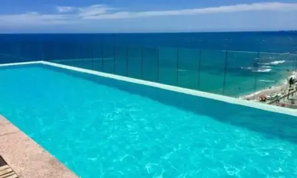 Apt. 1/4 com 49m no Edf. Expresso 2222 com Vista Mar!
