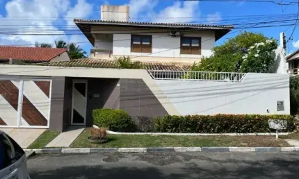 Csas solta em condomínio fechado em Villas do Atlântico