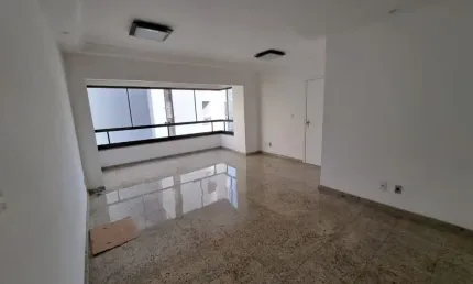Apartamento a venda, 120m, 3 quartos sendo 1 suíte, 3 vagas.