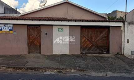 Casa com 3 quartos à venda na Avenida Jequié, 256, Ibirapuera, Vitória da Conquista