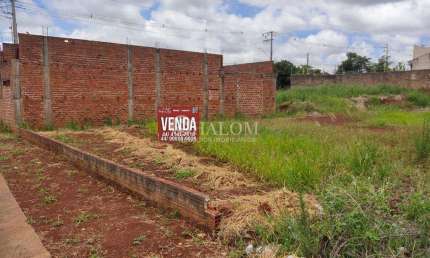 Terreno à venda em Maringá, Portal das Torres, com 450 m²